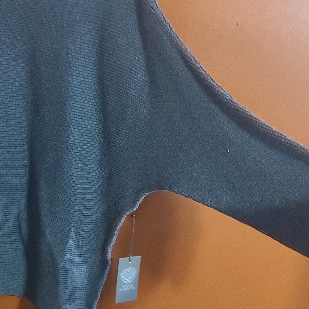 NWT Vince Canuto Sweater - Picture 2 of 5